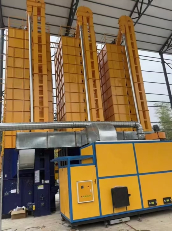105 ton per partij capaciteit Graan droger met 1,000,000 Kcal/h Biomassaovens